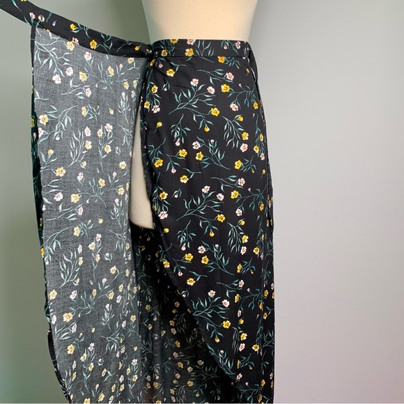 H&M Floral Wrap High-Low Midi Skirt - Picture 4 of 13